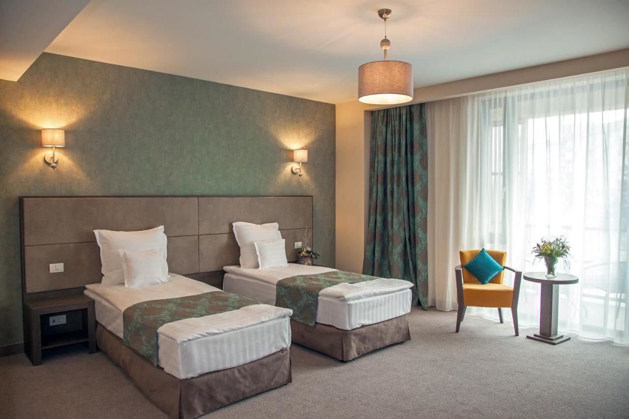 Отель Victoria Bulevard Hotel Брашов-25