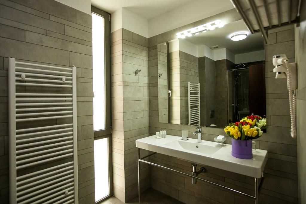 Отель Victoria Bulevard Hotel Брашов