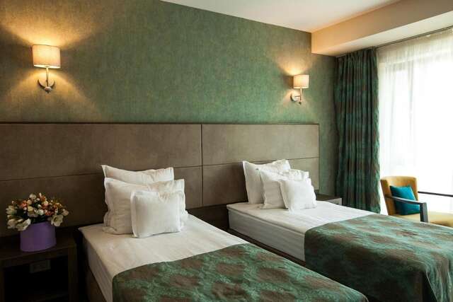 Отель Victoria Bulevard Hotel Брашов-4